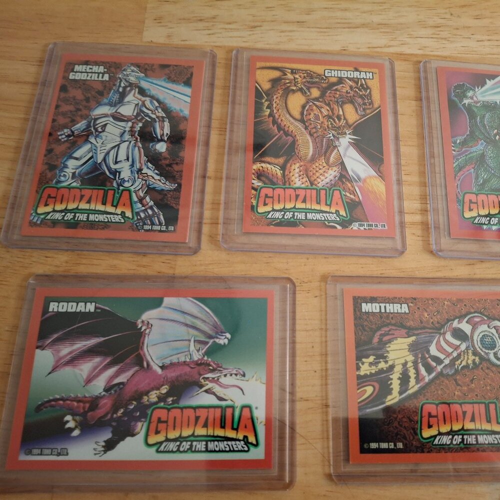5x 1994 Toho Godzilla,Rodan,Mothra,Chidorah,Mecha-Godzilla - ALL HIGHER GRADES!